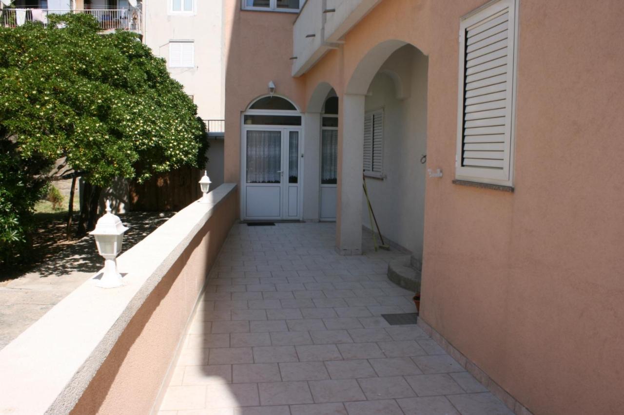 Double Room Pag 6311b Pag Town Exterior foto